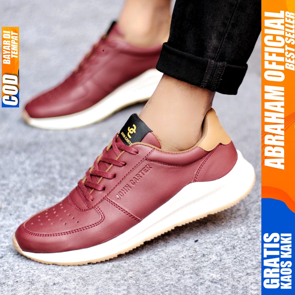 Sepatu Casual Pria Sneakers Hitam Kasual Kulit Pu Kekinian Kerja Kuliah Kantor Fashion Shoes Terbaru