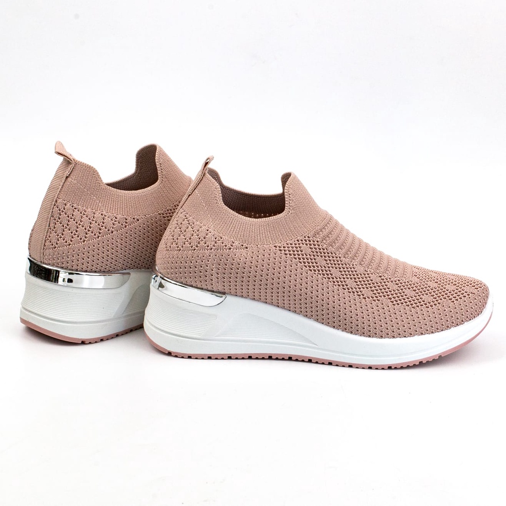 Sepatu Slip On Wanita Sport Tinggi Tanpa Tali Shoes Canvas Cewek Sepatu Model Hak Tinggi TG8831