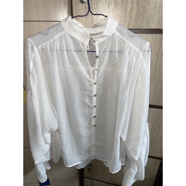 atasan stradivarius preloved / stradivarius preloved / blouse stradivarius putih