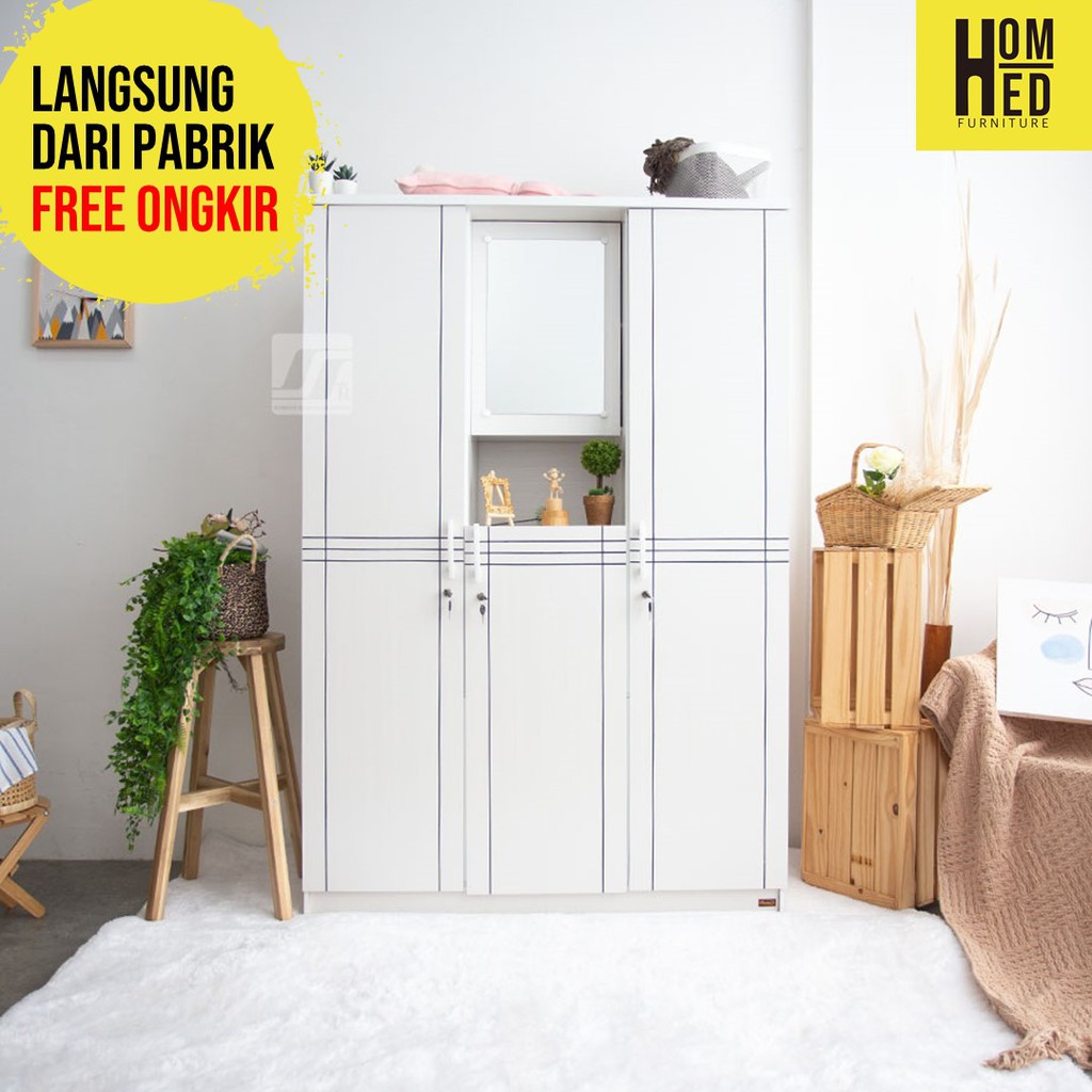 LEMARI PAKAIAN - LEMARI PAKAIAN 3 PINTU - LEMARI BAJU KAYU - LEMARI PAKAIAN KAYU  - HOMNED