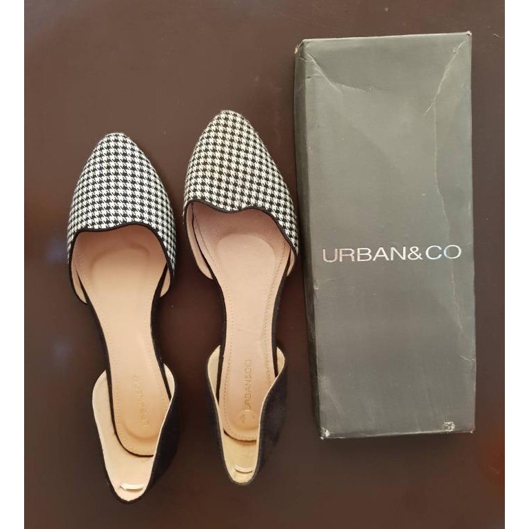 Urban & Co Flat Shoes