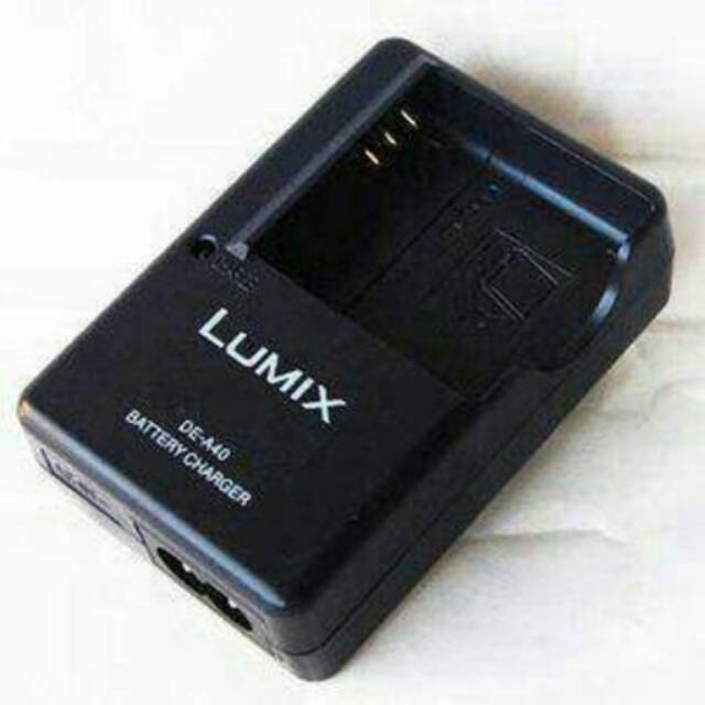 CHARGER PANASONIC DE-A40 for CGA-S008A/DMW-BCE10/VW-VBJ10