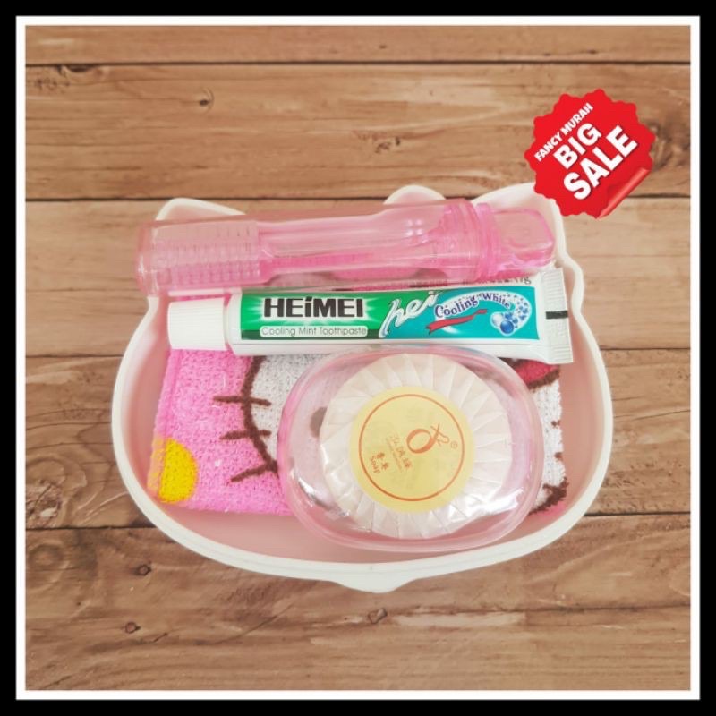 BATH TRAVEL SET HELLOKITTY - KOTAK TEMPAT SABUN HELLO KITTY LENGKAP / HANDY PORTABLE HK SET MANDI - ODOL PASTA GIGI SIKAT GIGI HANDUK KECIL MUKA SABUN MANDI