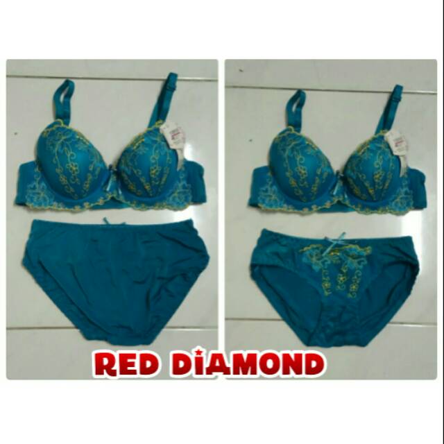 BH Setelan ( BH + CD ).