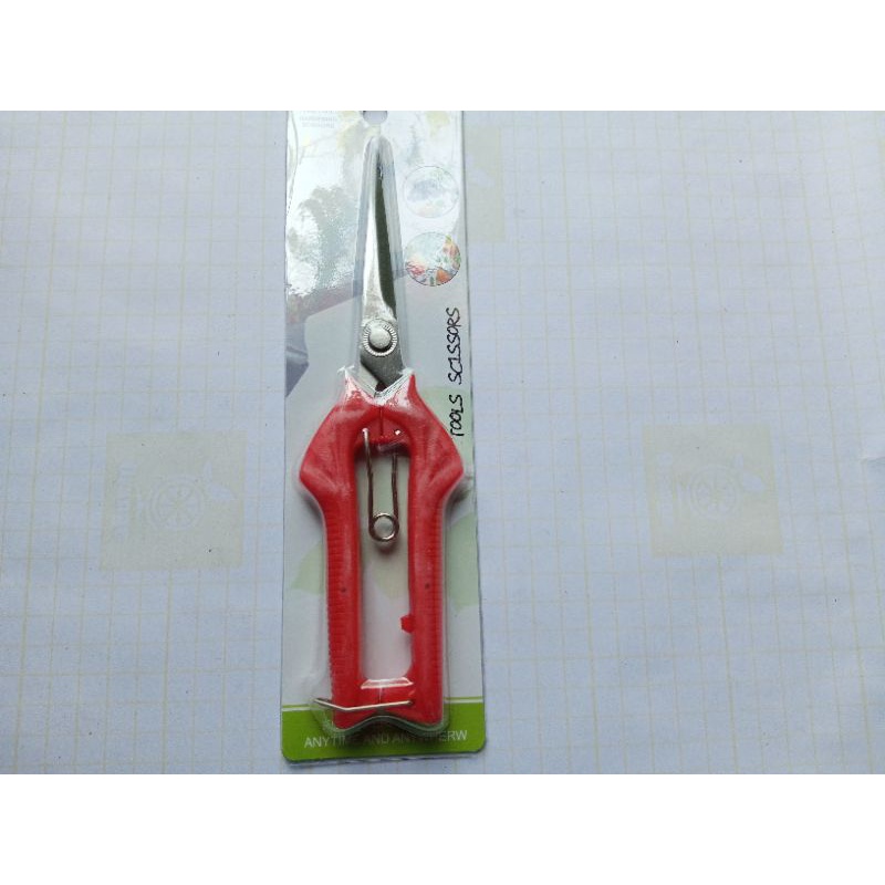 

gunting merah