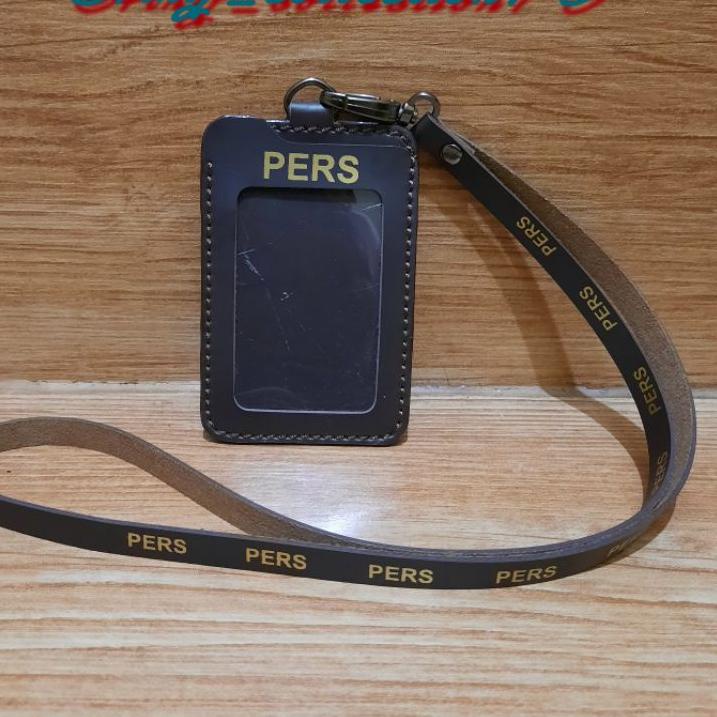 

Tempat Id Card PERS Kulit Holder Id Card Kulit PERS Kalung ,,