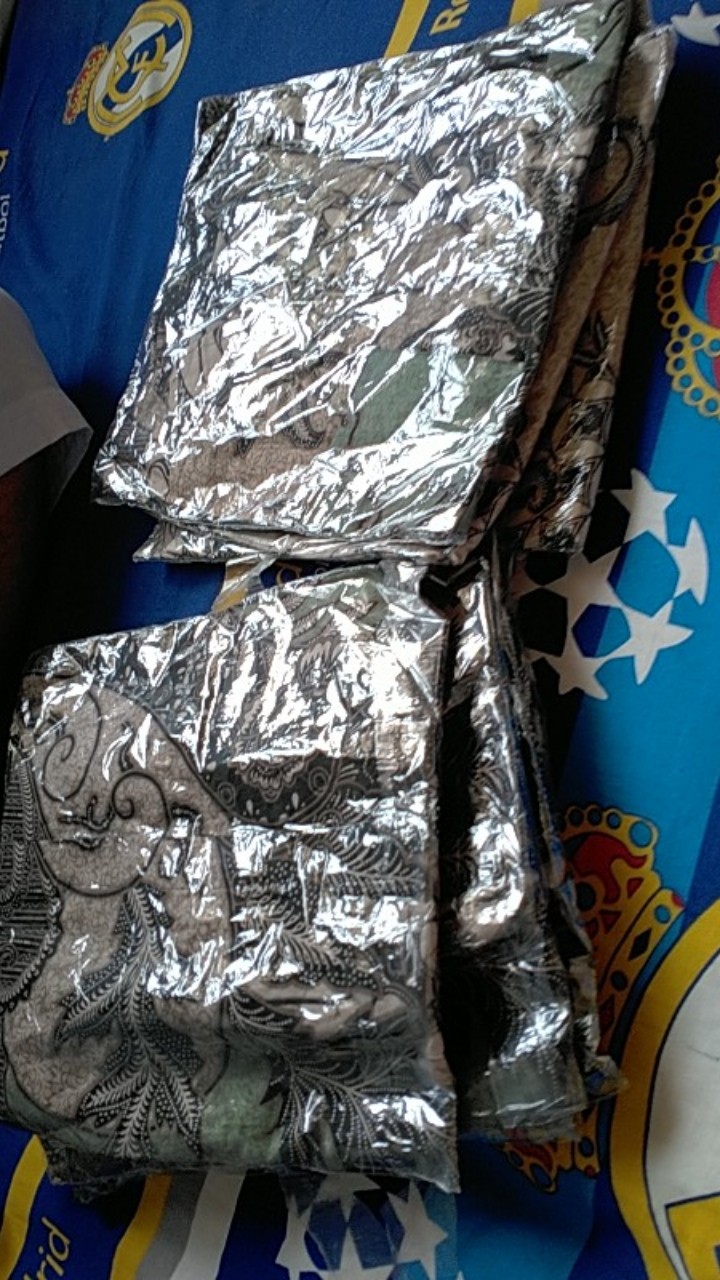 Size S M L Xl Xxl Xxxl Batik Couple Motif Baru Atasan Kantor Seragam Batik Pria Wanita Bluse Hem