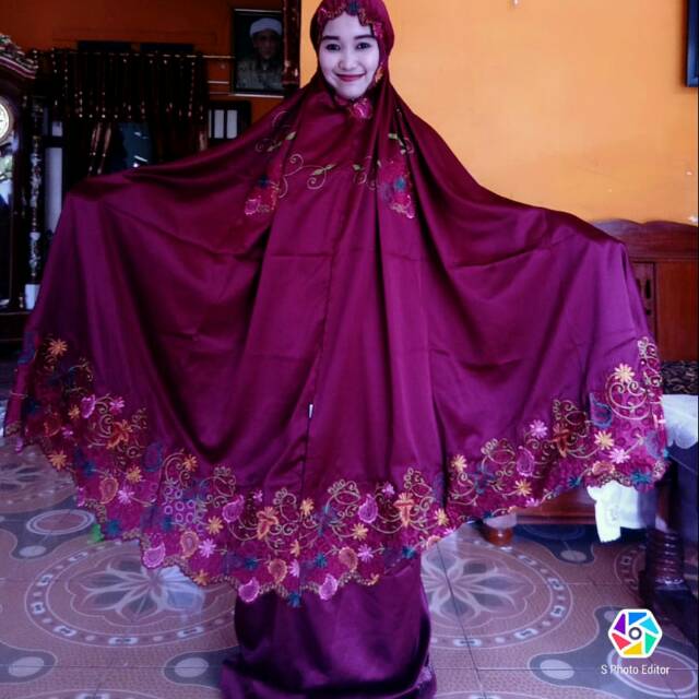 mukena azizah