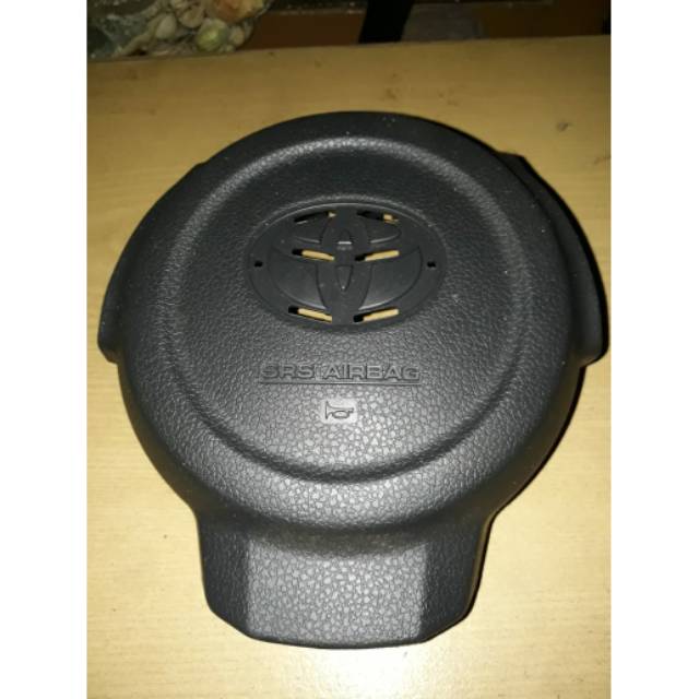 Tutup airbag toyota agya