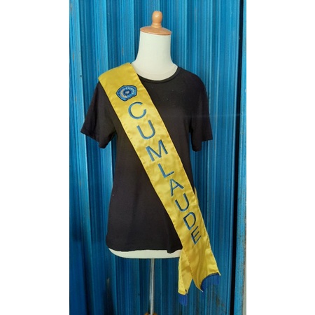 Selempang Cumlaude + Logo List Rumbai