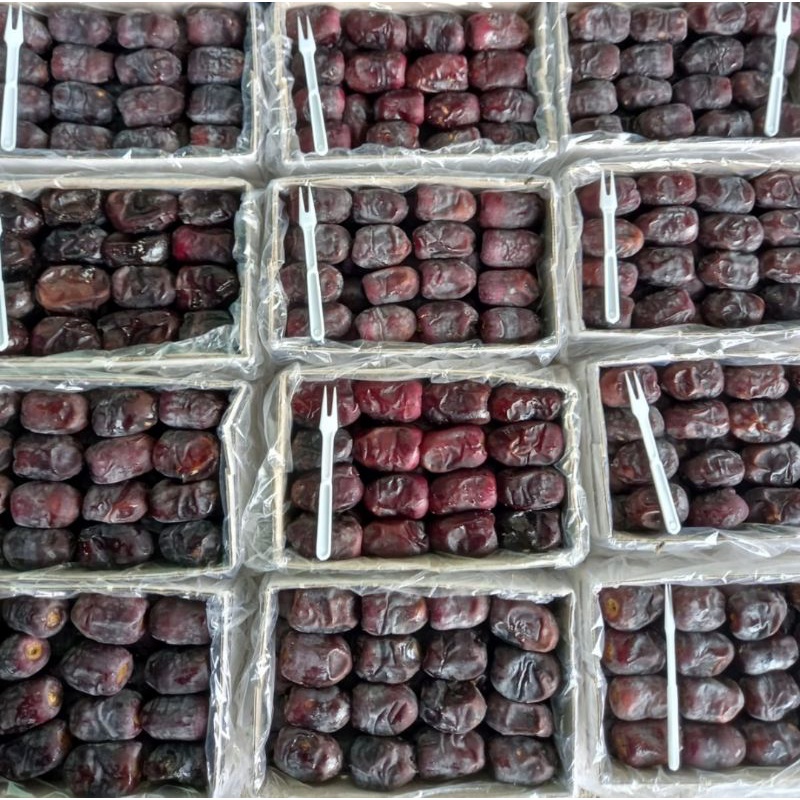 

Kurma Bam Mazafati anggur terbaik