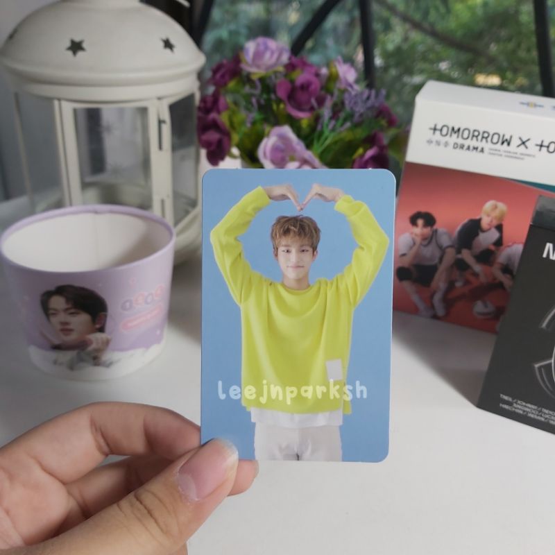 { Booked } Jeongwoo photocard / pc first press The First Step: Chapter One