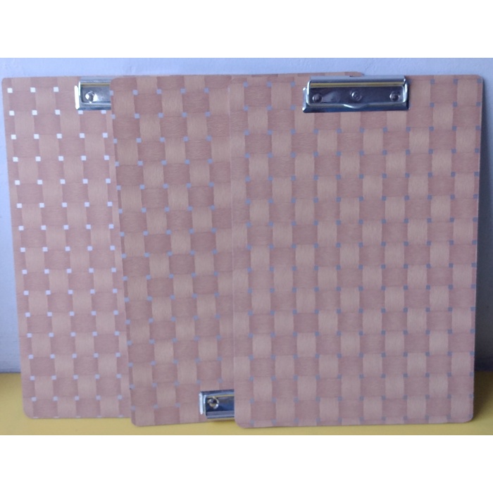 

F4 PAPAN JALAN (CLIPBOARD) KAYU