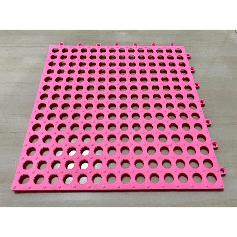 ALAS KANDANG Kucing Anjing Tatakan Karpet Hewan Murah Anti Air Plastik Karet Kelinci Tingkat Matras-Pink