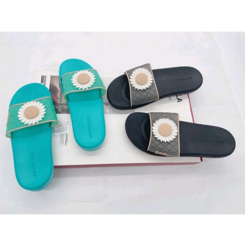 SANDAL Slip On Wanita Bahan Karet Tidak Licin Simple Murah 601 Ukuran36 37 38 39 40