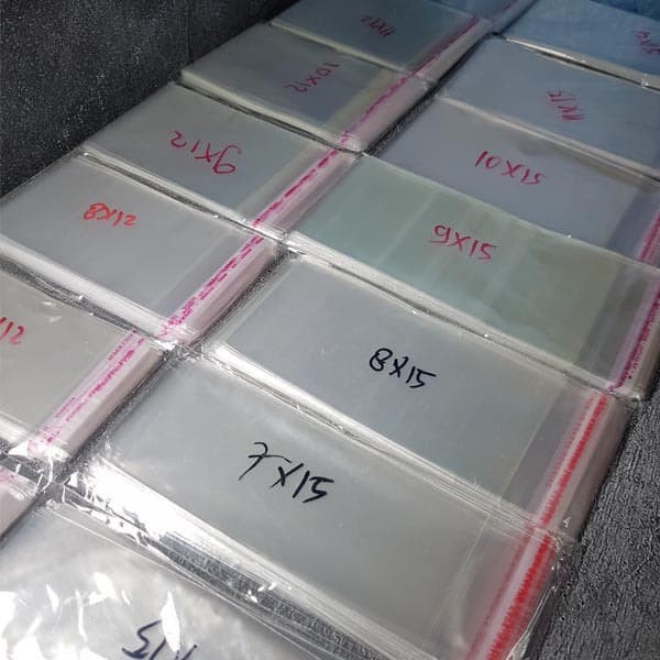 

OPP Lem Tinggi 25 x Lebar 19 isi 100 pc Kantong Plastik Seal Tipis 0.02