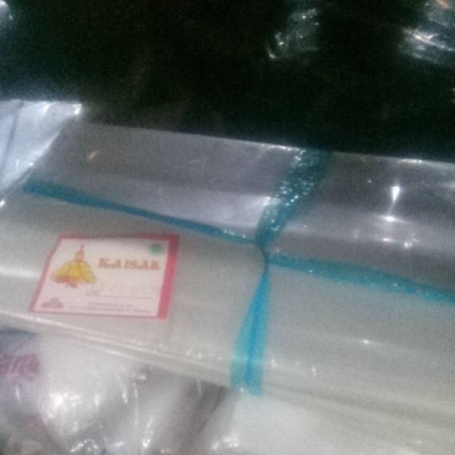 

Plastik tebal05