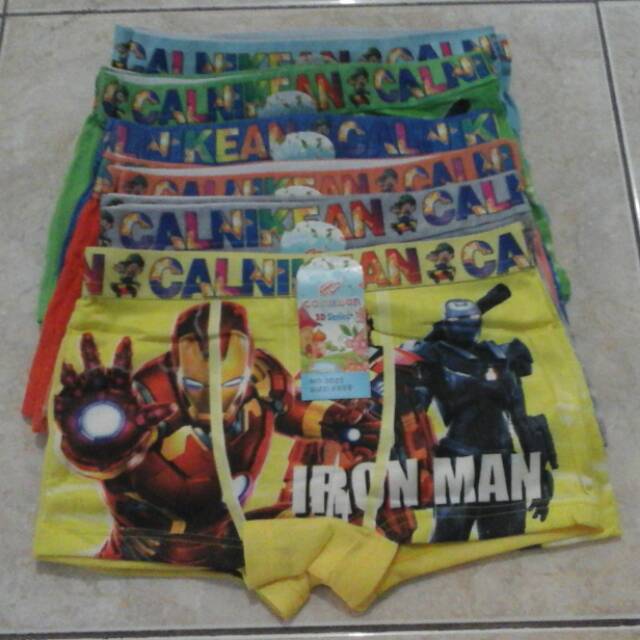 Sot karakter murah anak lakilaki