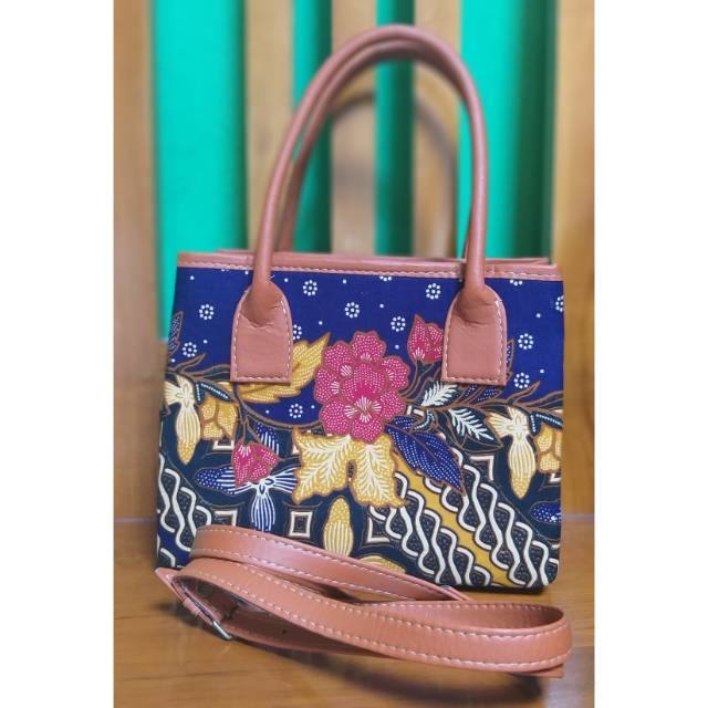 Tas webe batik (motif di kirim menyesuaikan stock)