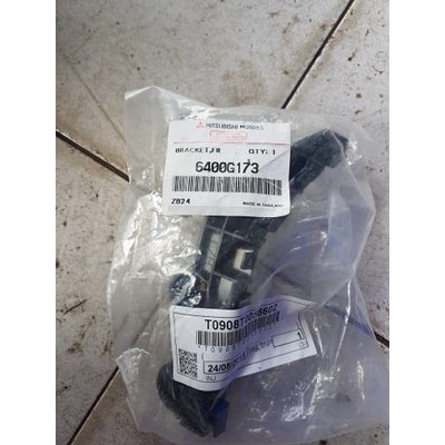 bracket bemper depan pajero sport 2016 ori 1 buah