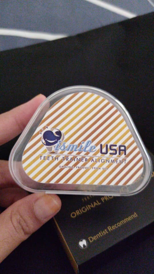 Ismileusa Perapih Gigi Transparan / Biru