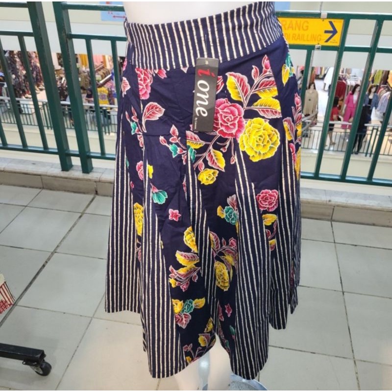 rok batik pendek modern