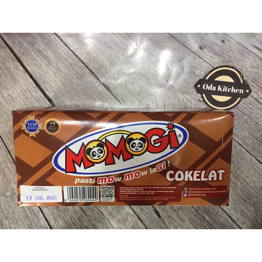 MOMOGI SNACK STICK COKELAT PACK 20X5gr