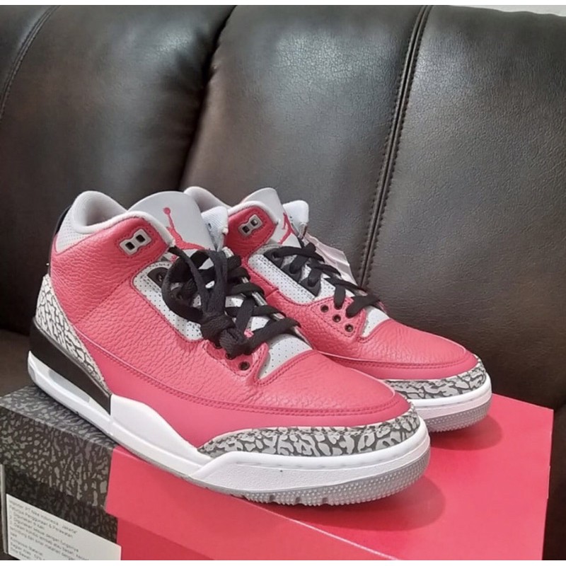 Sepatu Air Jordan 3 Retro Fire Red