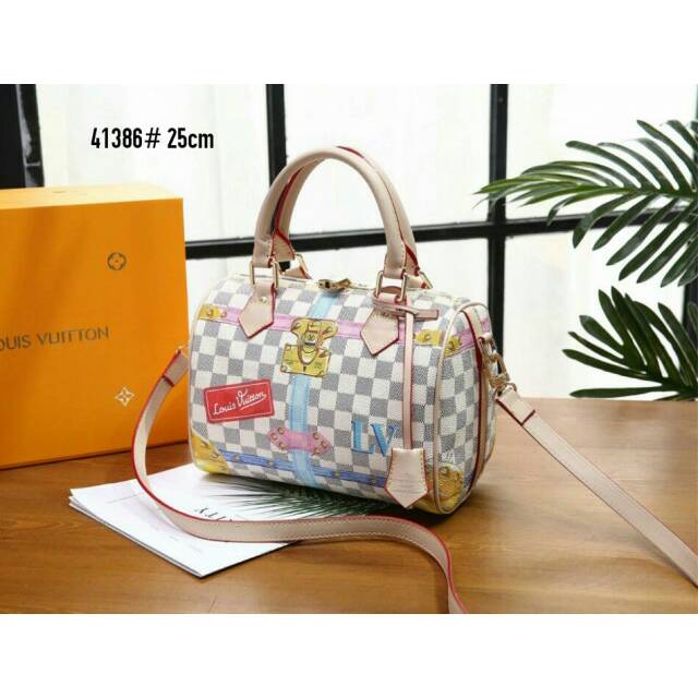 LOUIS VUITTON SPEEDY BAG