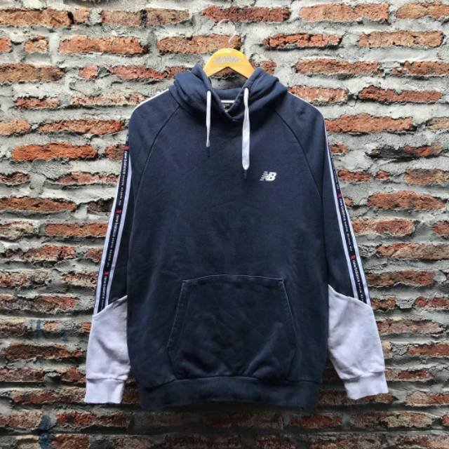 Hoddie New Balance Vtg