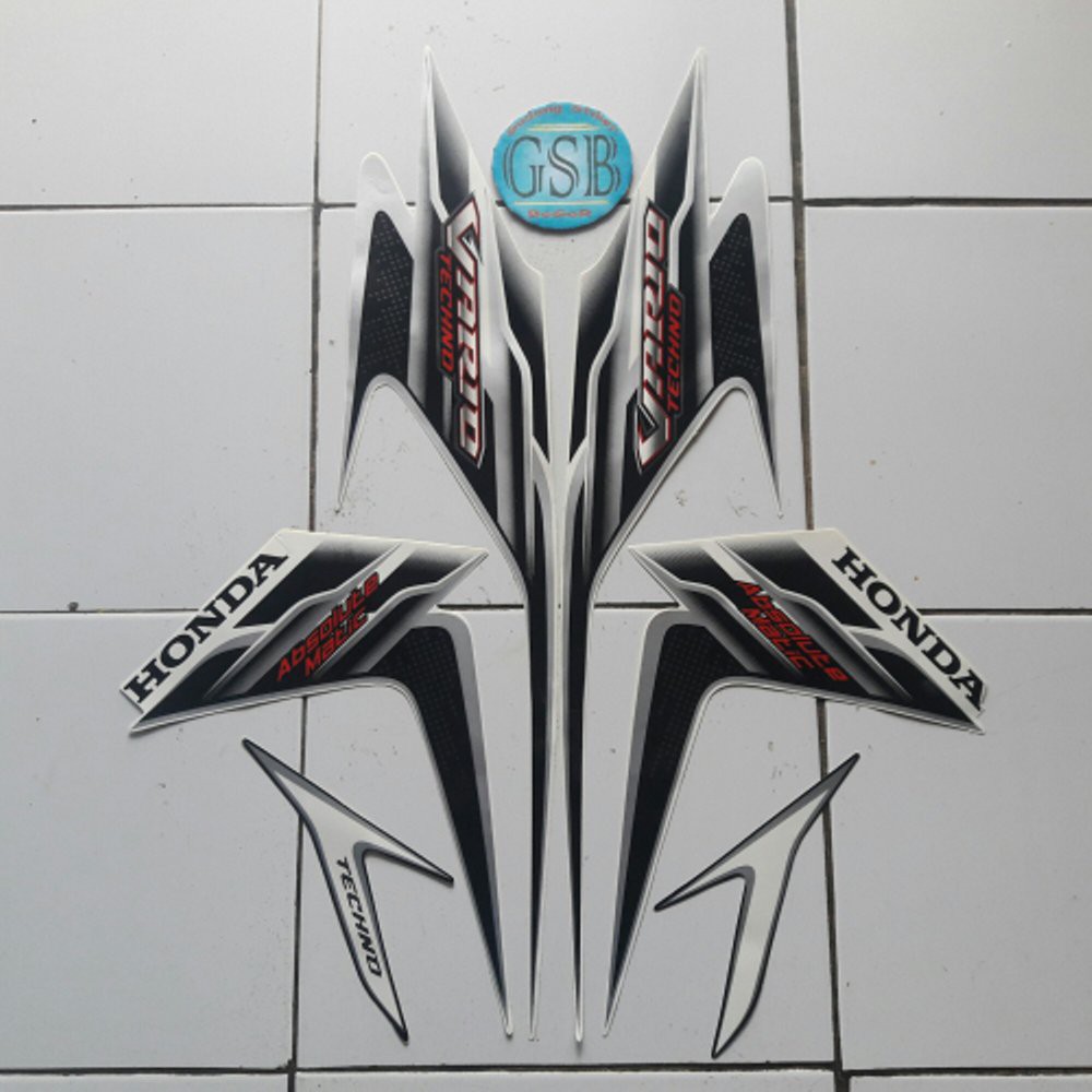 Variasi stiker vario techno 110 2010 putih
