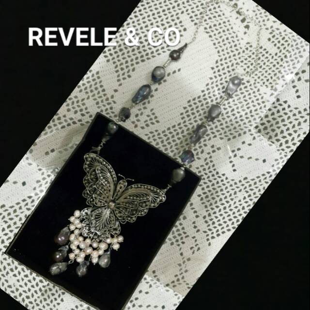 Kalung perak  mutiara hitam