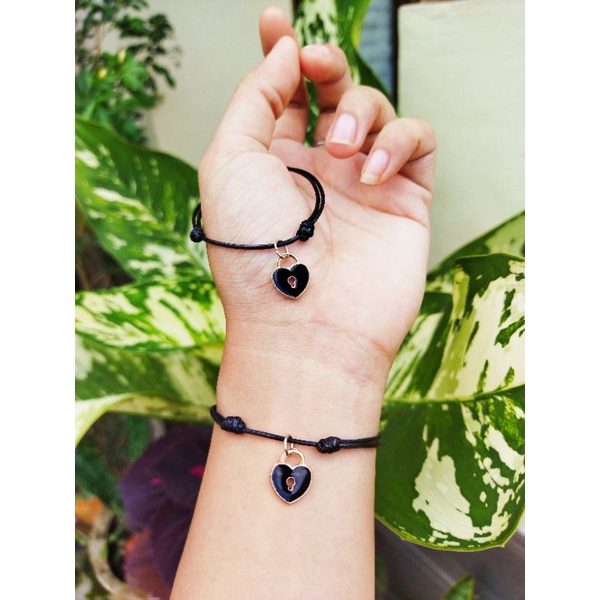 WA131 Gelang Tali Korea Charm Key and Padlock Aloy Simple Tipis by Wynter Craft