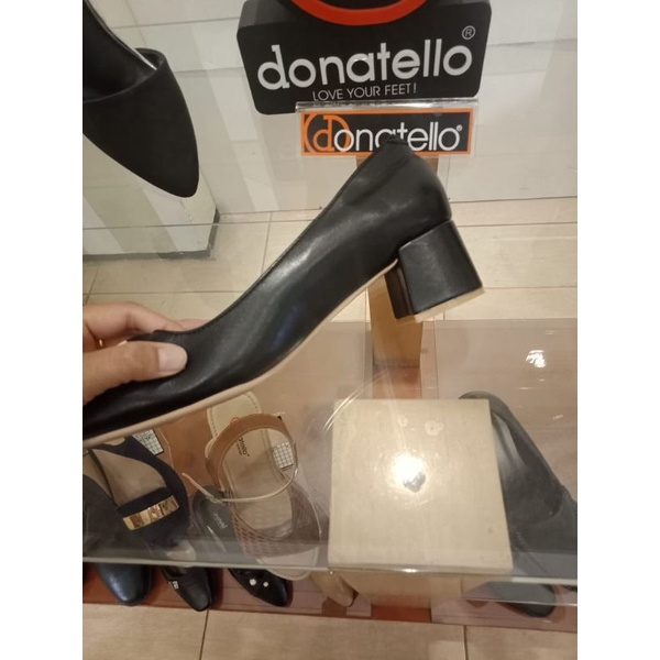Sepatu Donatello Cewek