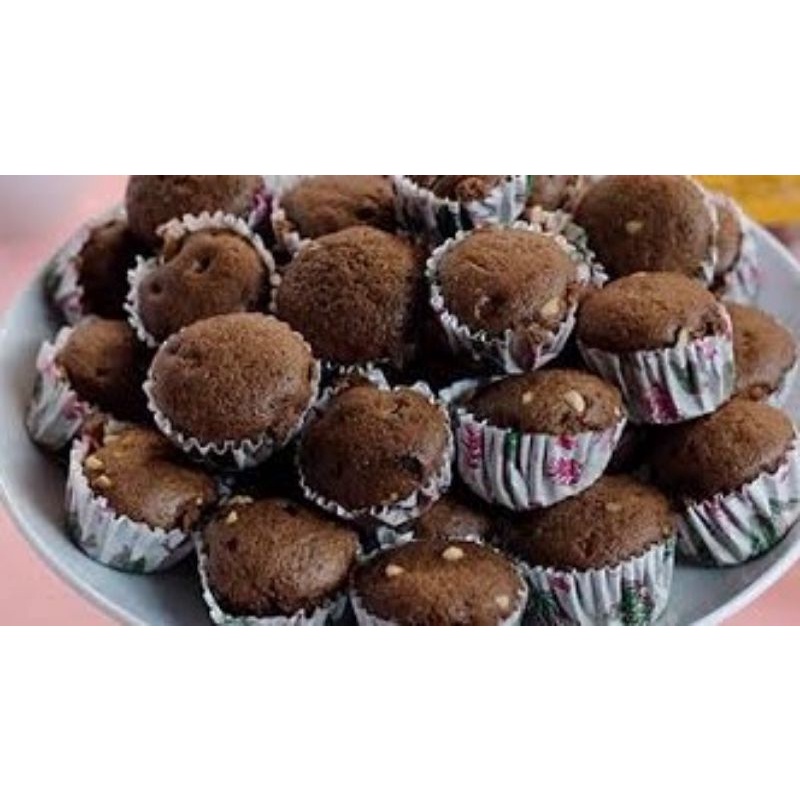 

Ilan dihyah shop Brownies kering 250gr brownies coklat kue bantat