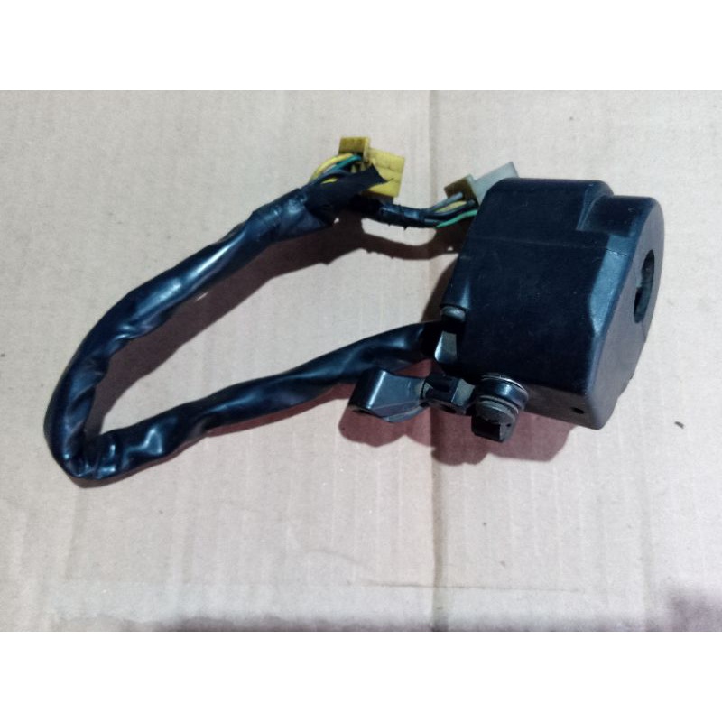 Holder saklar kiri suzuki satria fu 150 original