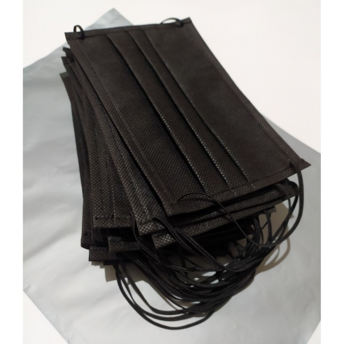 Masker Hitam dan Putih KPOP Korean Fashion Idol 3PLY
