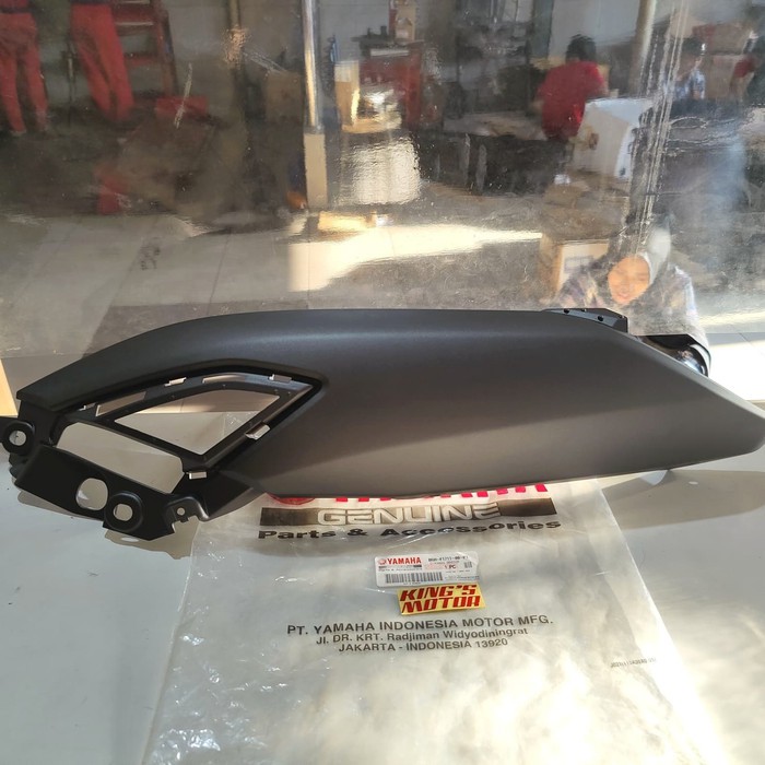 COVER BODY ALL NEW NMAX, N MAX ABU DOFF KIRI (B6H-P1) ASLI YAMAHA