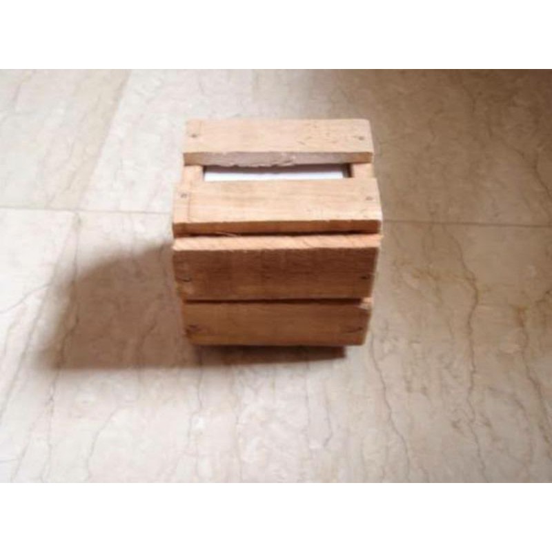 

packing peti kayu kecil