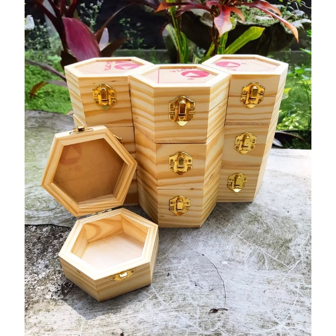 Jual Ring box Hexagon/ Ring box Rustic / box Cincin kayu jati belanda
