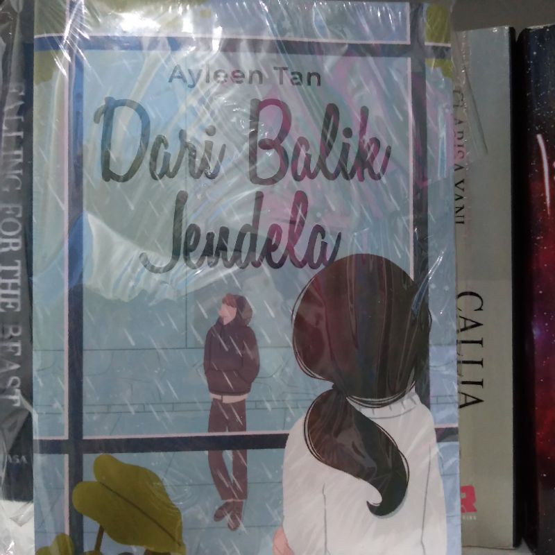 Preloved Novel DARI BALIK JENDELA by AYLEEN TAN