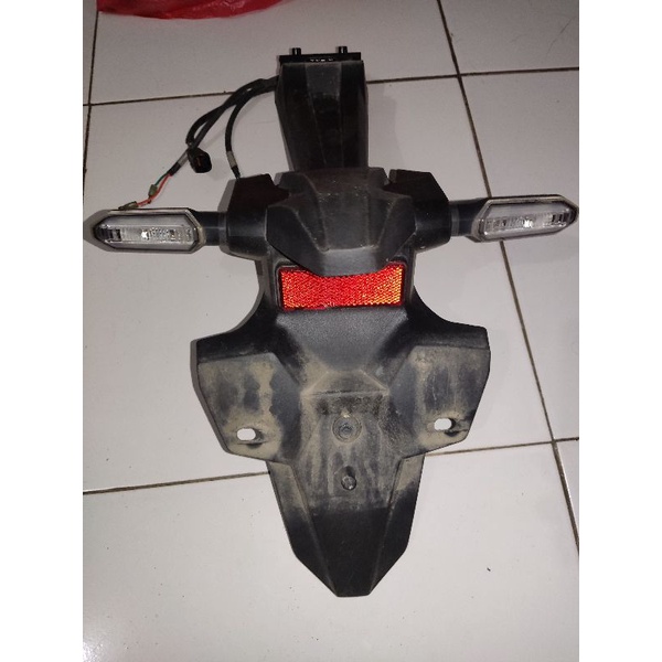 spakbor belakang cbr150r facelift