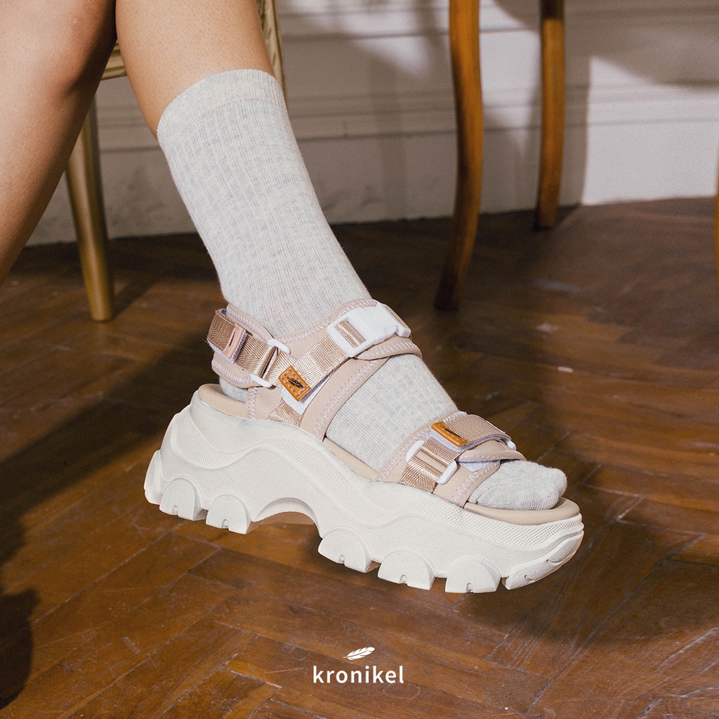 [PREMIUM LOKAL BRAND] KRONIKEL PROJECT // OSAKA 2-in-1 Sandals - Rosegold