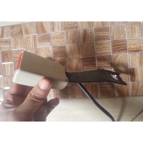 Jual stic skop safety seat belt avanza xenia vvti 2004 sampai 2010 cream ori Limited