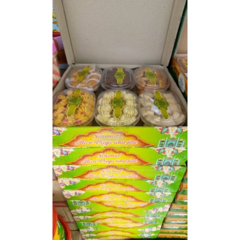 

KUE LEBARAN MONASARI ISI 6 TOPLES