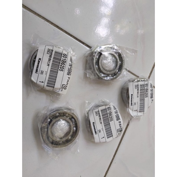 Laher Bearing 6205 C3 Japan Kawasaki Original