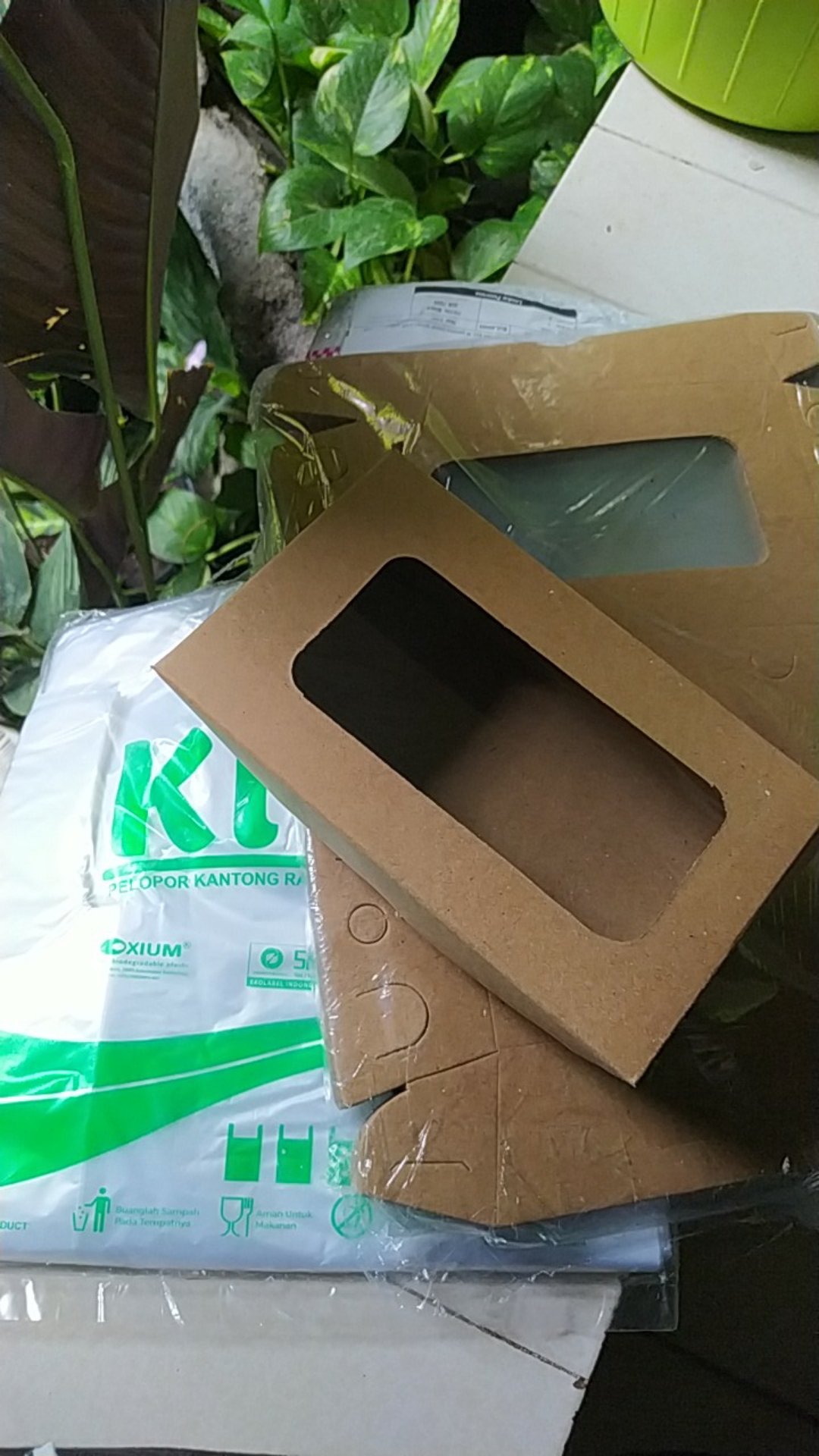 Kantong Plastik Kresek Hd Klin Oxium 200 Gram Uk 24 Sedang Tanggung Medium Transparan Ramah