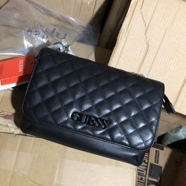 Tas Gue3sss Wanita Slempang Rantai Guesss illana Quilted #66852