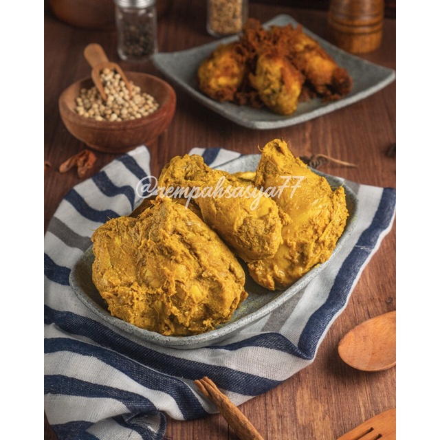 

Ayam Ungkep