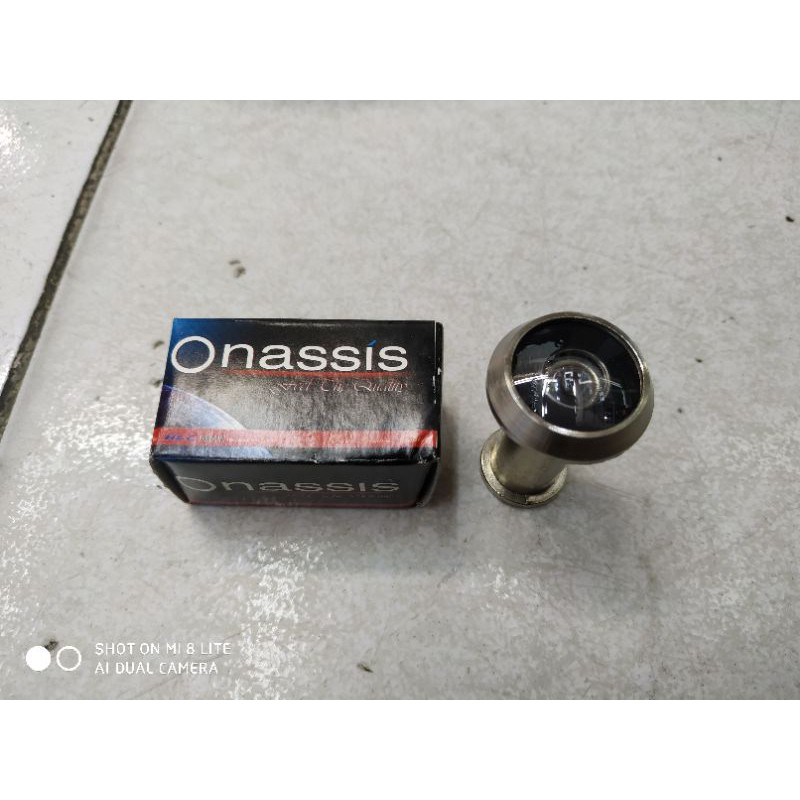 Lobang intip pintu onassis